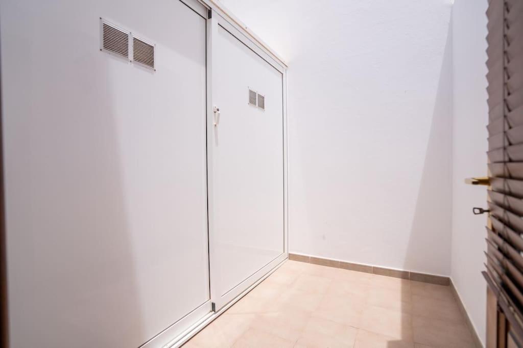 Beautiful Home In Lanzarote 5 Mins From Marina Playa Blanca  Exteriör bild