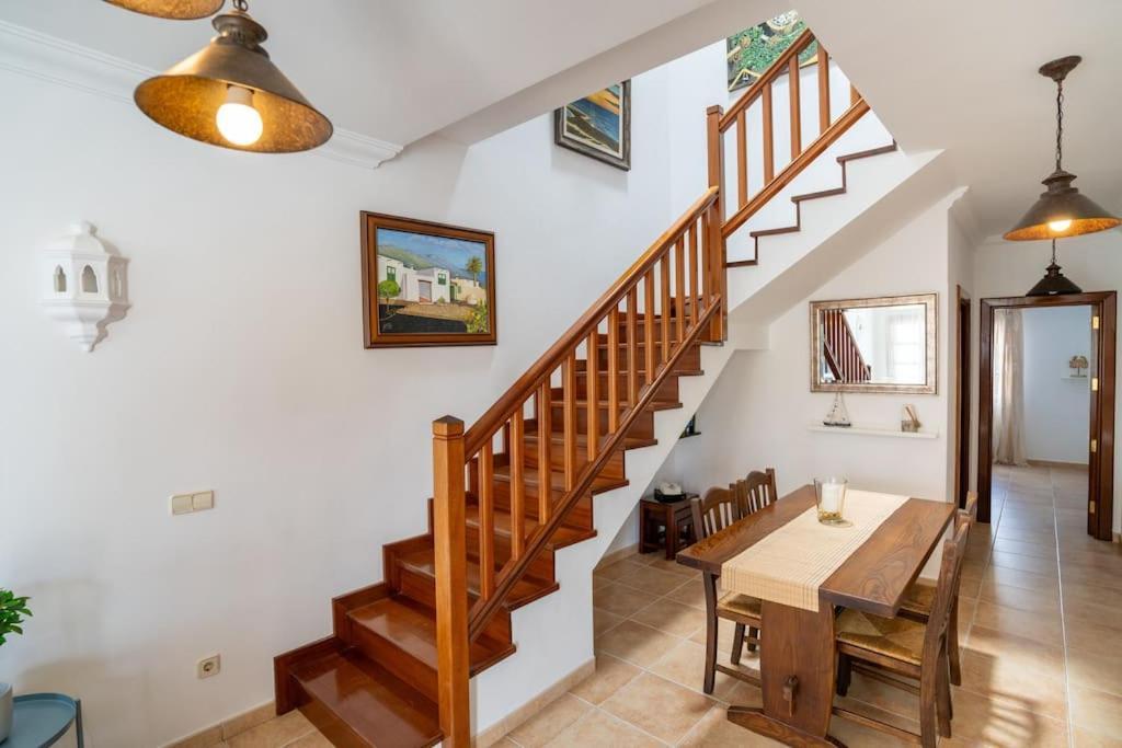 Beautiful Home In Lanzarote 5 Mins From Marina Playa Blanca  Exteriör bild